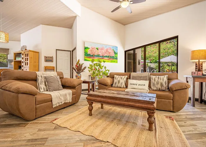 Pool & Large Patio: Playa Carrillo 3br Family *